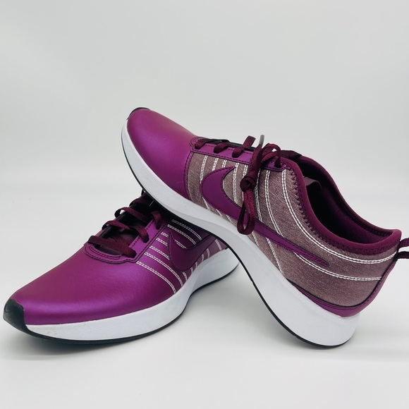 W Nike Dual Tone Racer Prm - Picture 9 of 11